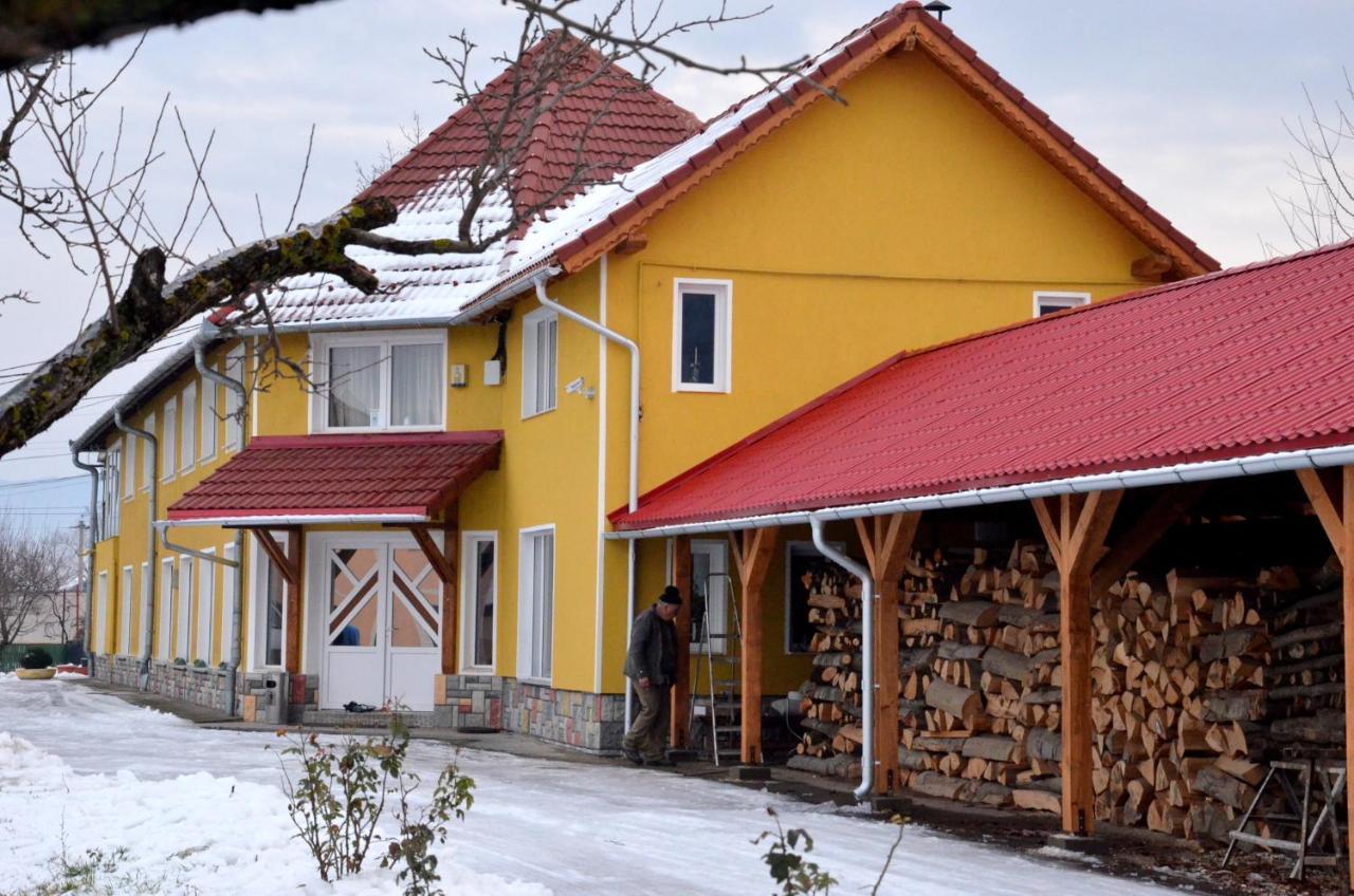 Cazare La Troita Hotel Feketehalom Kültér fotó