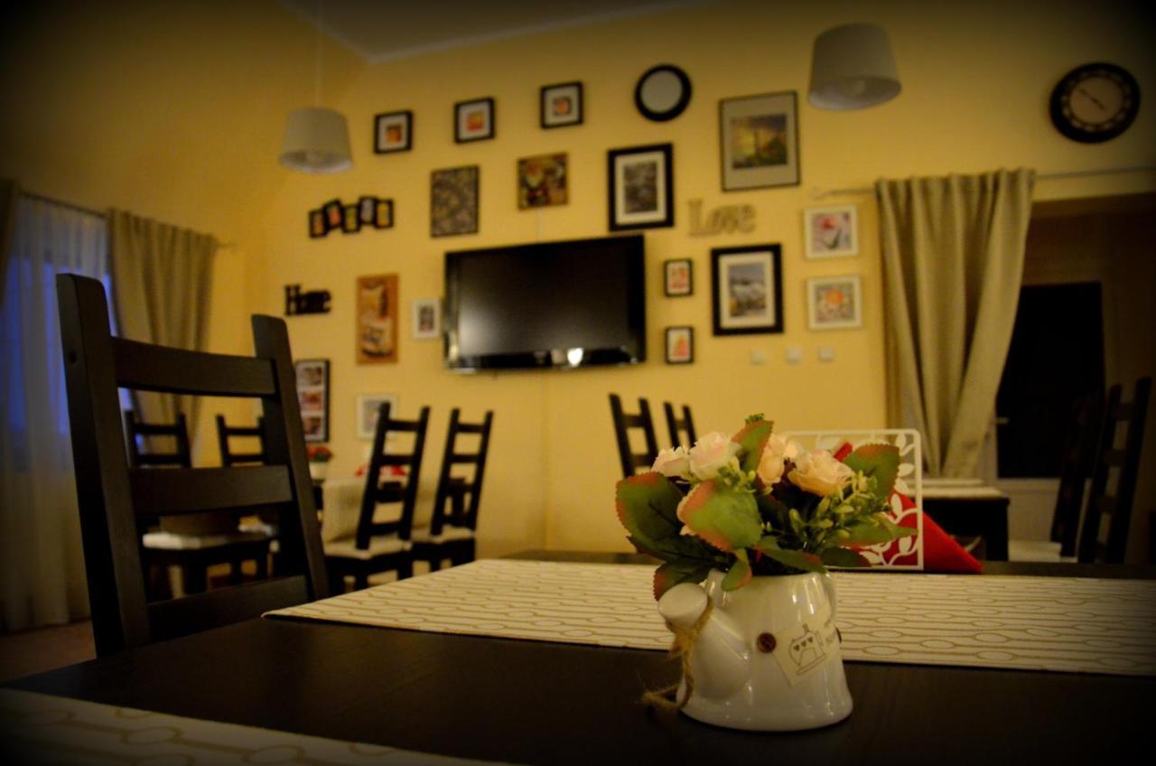 Cazare La Troita Hotel Feketehalom Kültér fotó